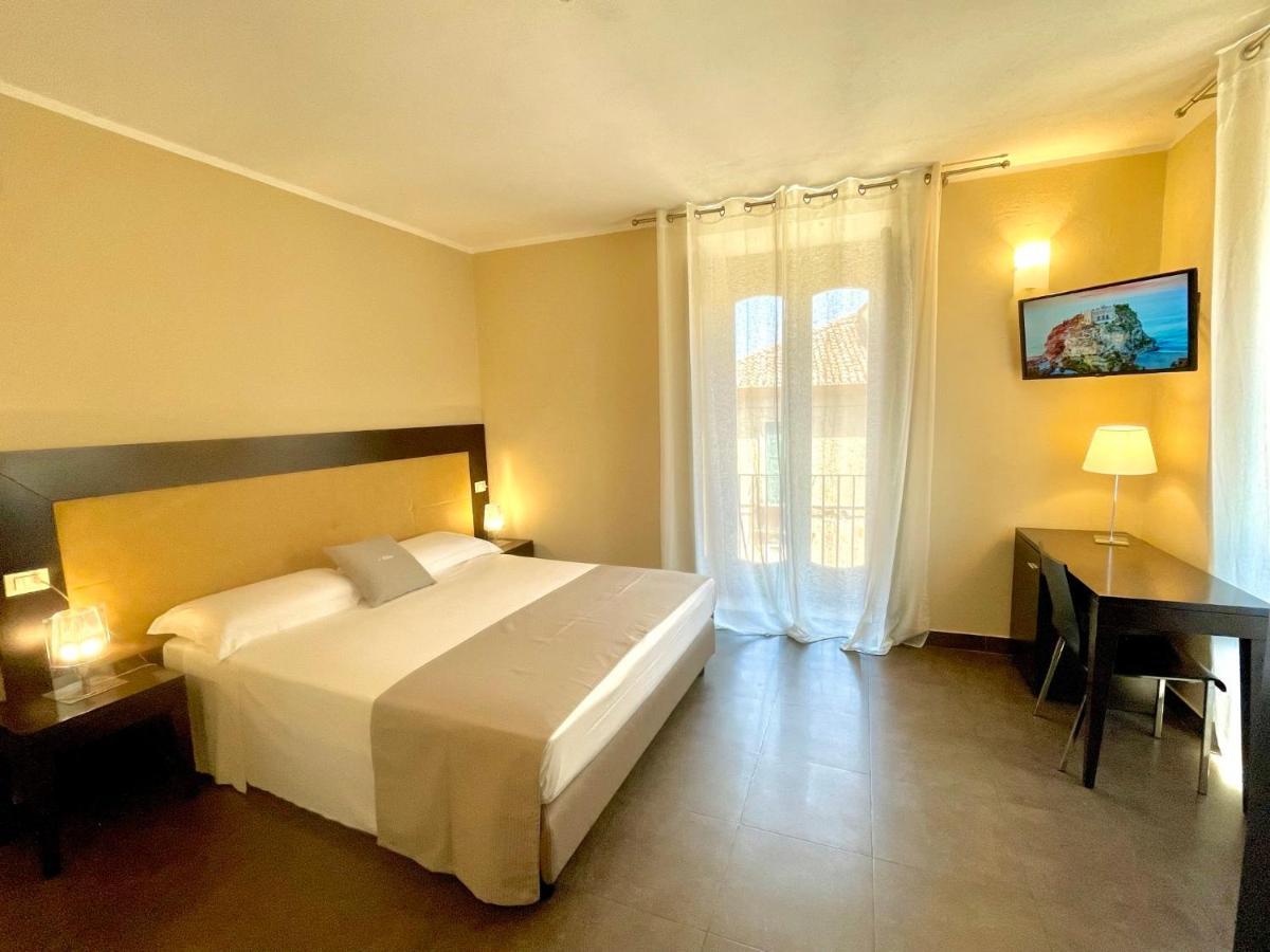Residenza Il Barone Bed and Breakfast Tropea Exteriör bild